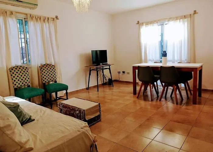 Hermoso Departamento De La Ciudad De Mendoza
